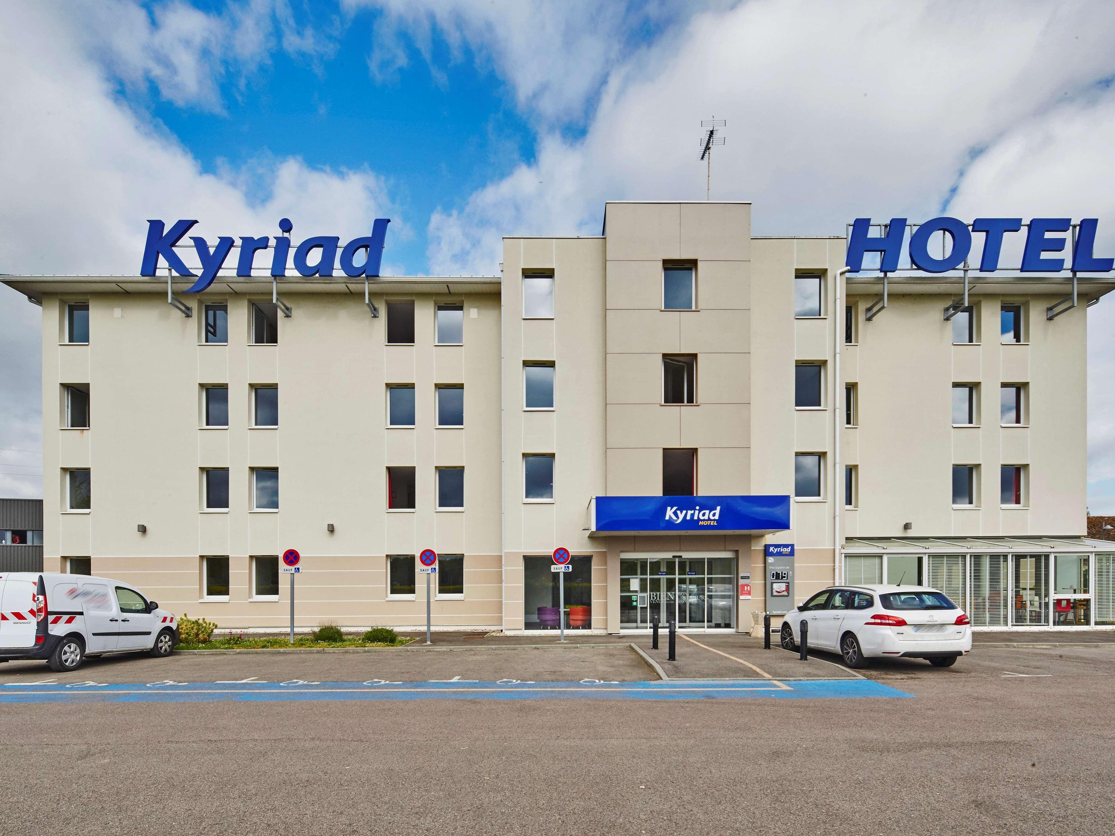 Kyriad Rouen Sud - Val De Reuil Val-de-Reuil Exterior photo